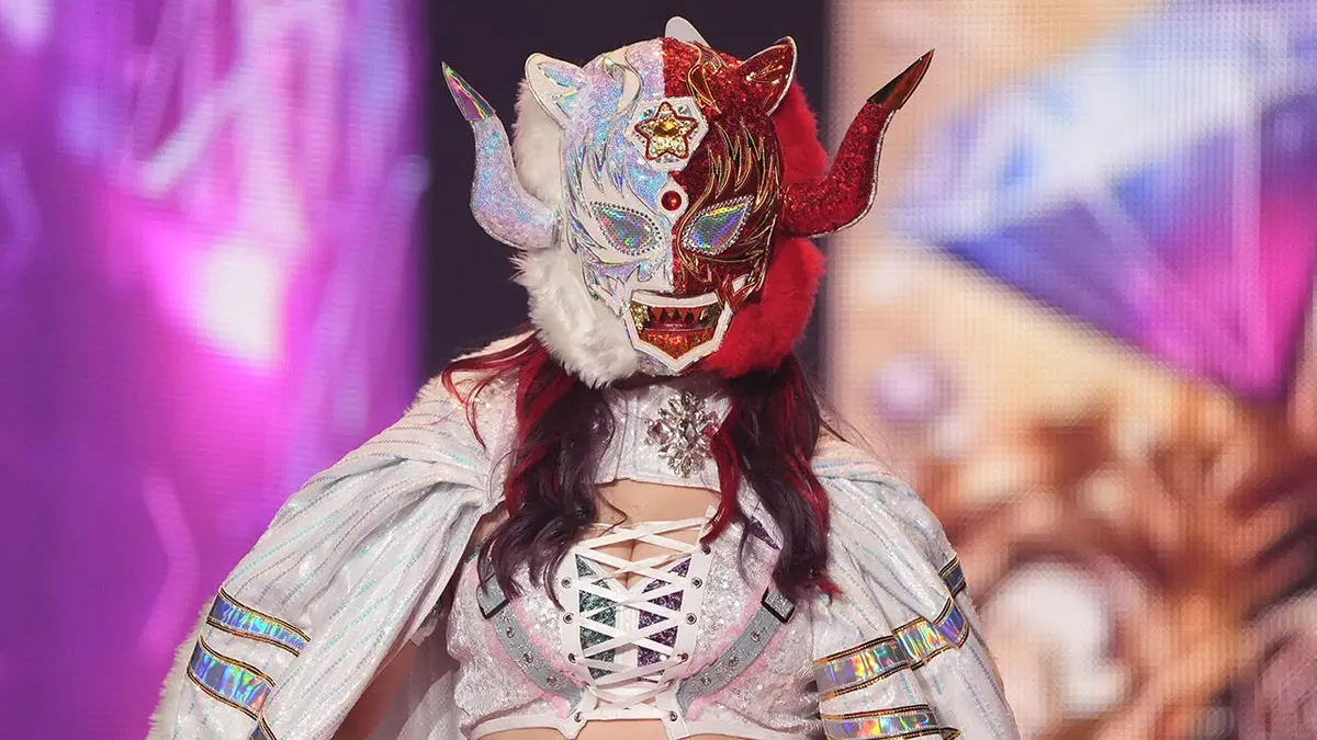 Starlight Kid entering the ring during a women's pro-wrestling event in Osaka, Japan.